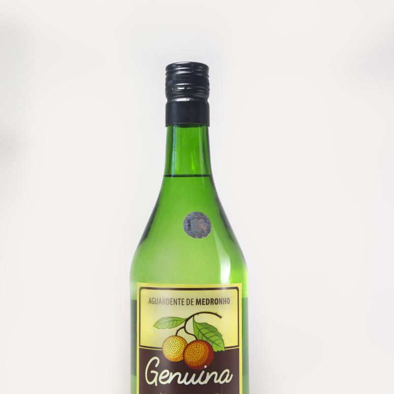 AGUARDENTE DE MEDRONHO