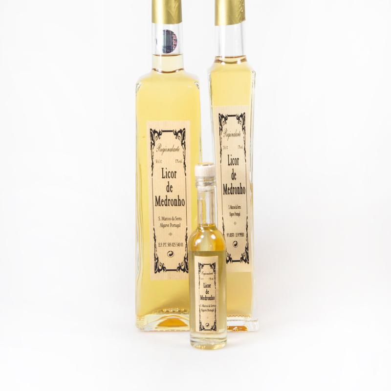 LICOR DE MEDRONHO